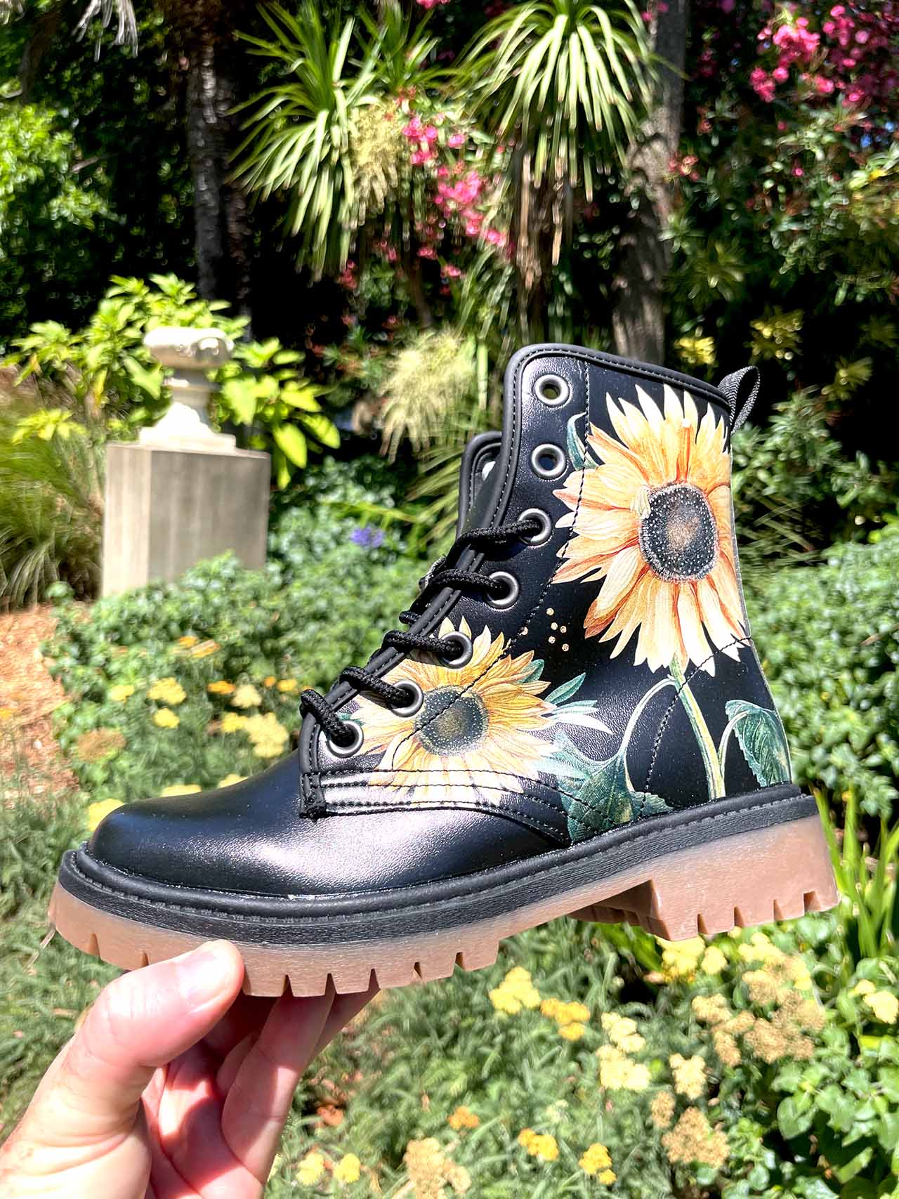 Harlow & Lloyd Vintage‎ Sunflowers Black Lace-Up Boots NIB Men\'s 10.5 Women\'s 12 TANNER MARK WOMEN main image 4
