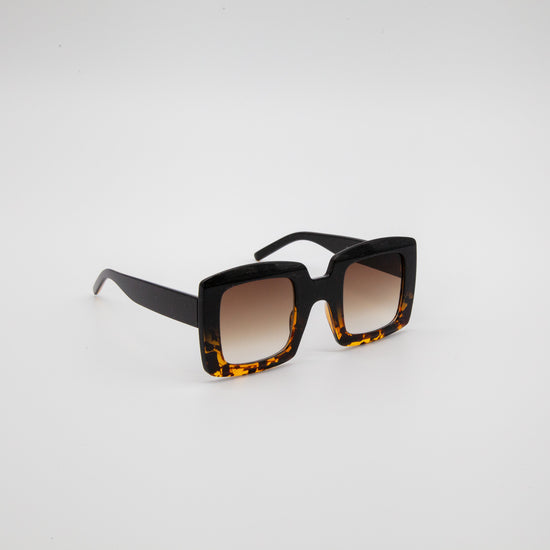 Aubrey Large Frame Sunglasses in Black Leopard