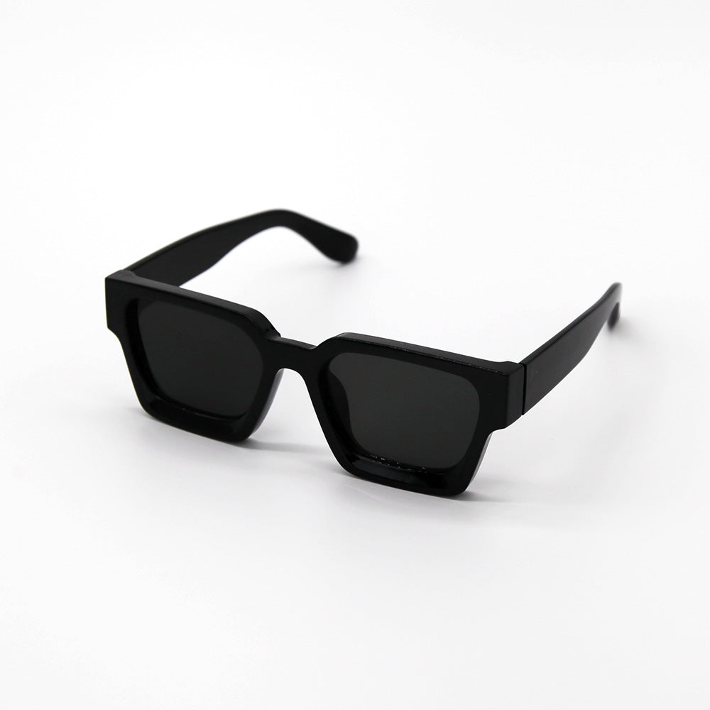 Square-frame sunglasses in black acetate