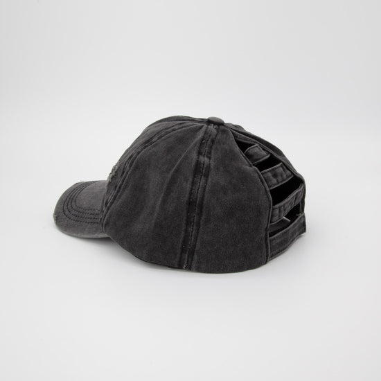 Riley Distressed Washed Baseball Cap in Black