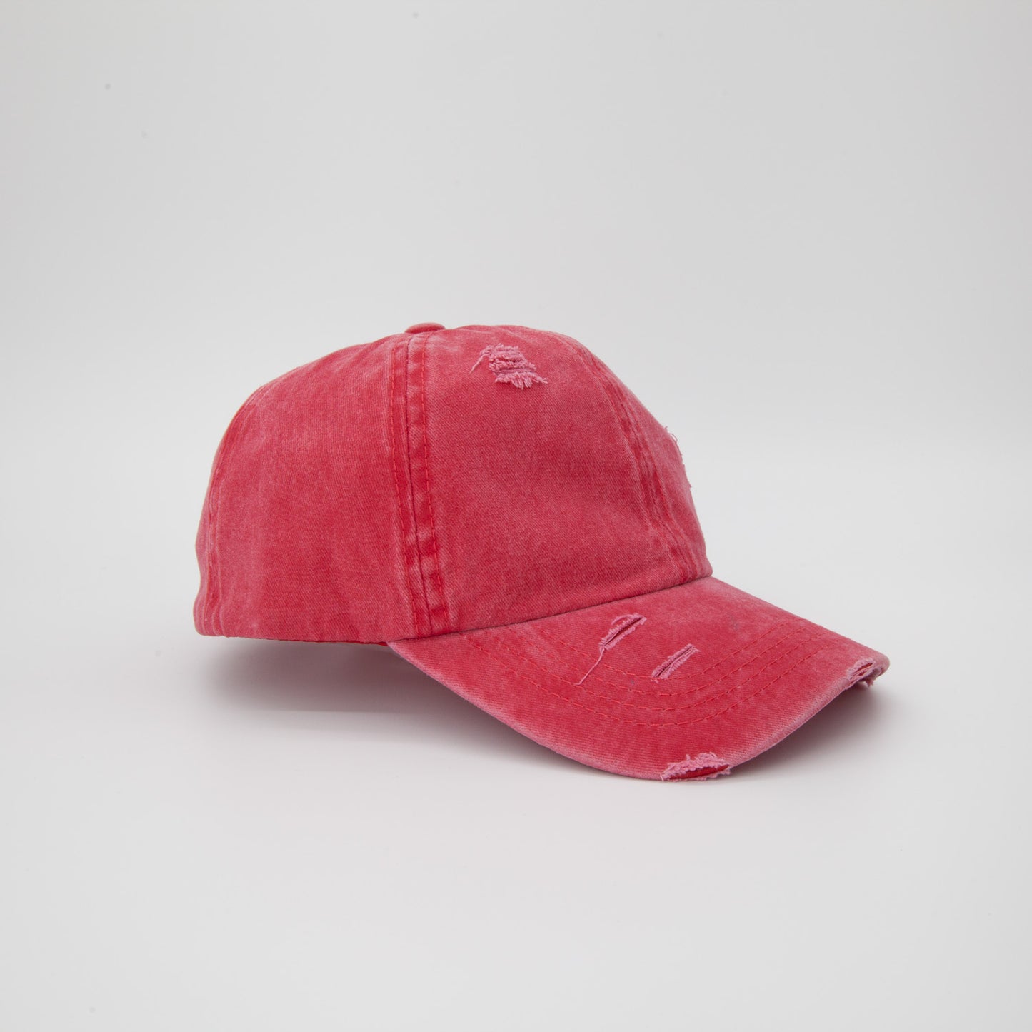 Riley Distressed Washed Baseball Cap in Red