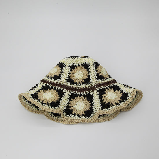 Straw Crochet Bucket Hat in Floral Black Beige & Cream