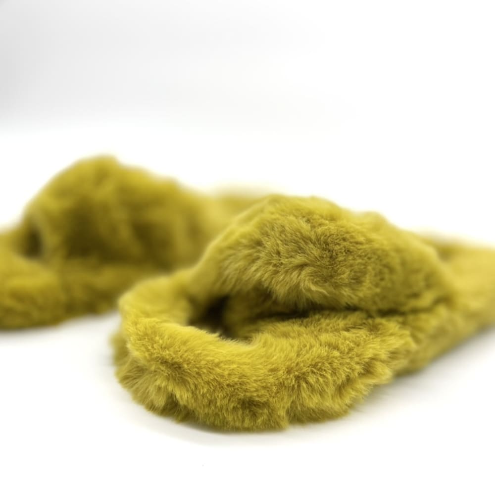 Crossover Fluffy Slippers in Chartreuse