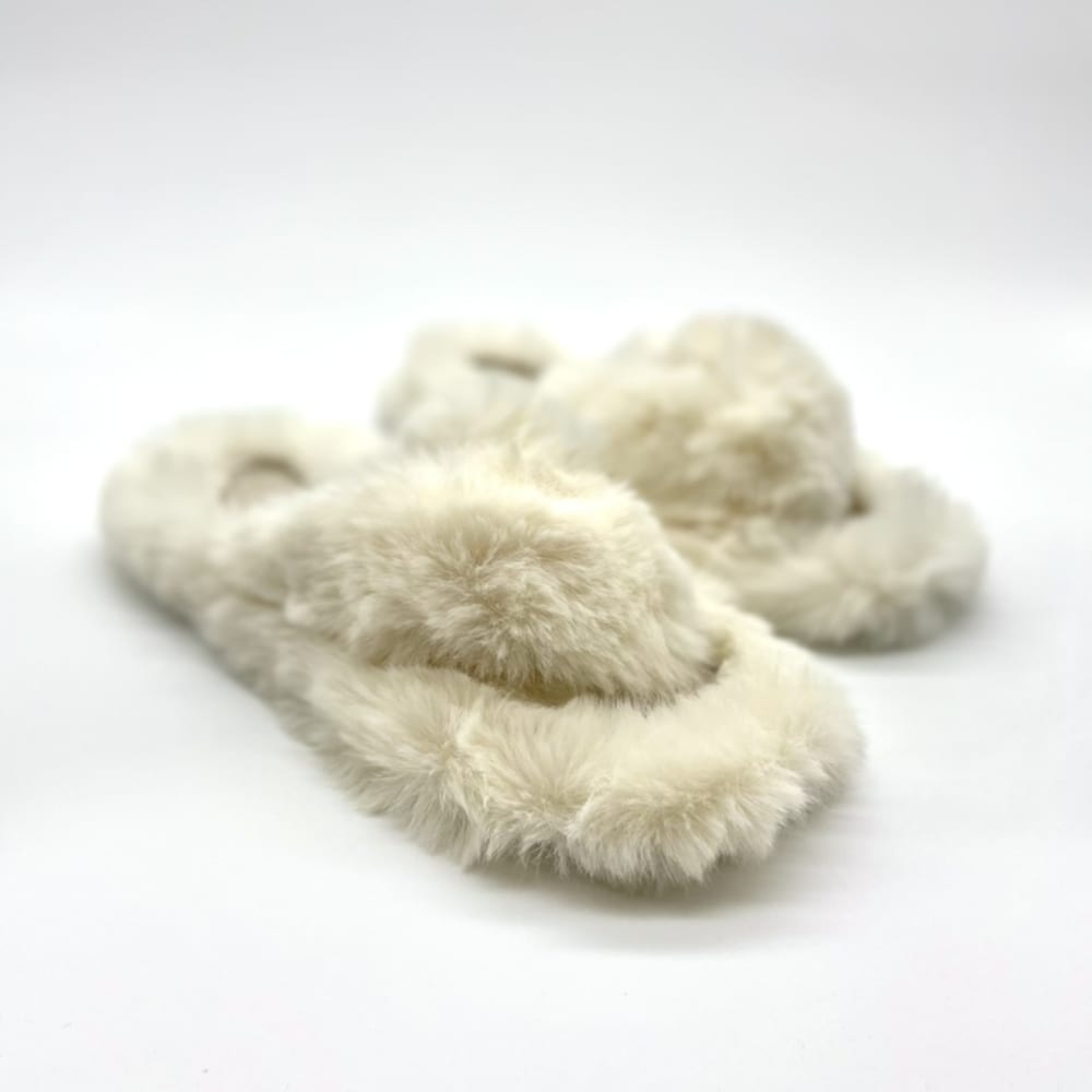 Crossover Fluffy Slippers in Cream