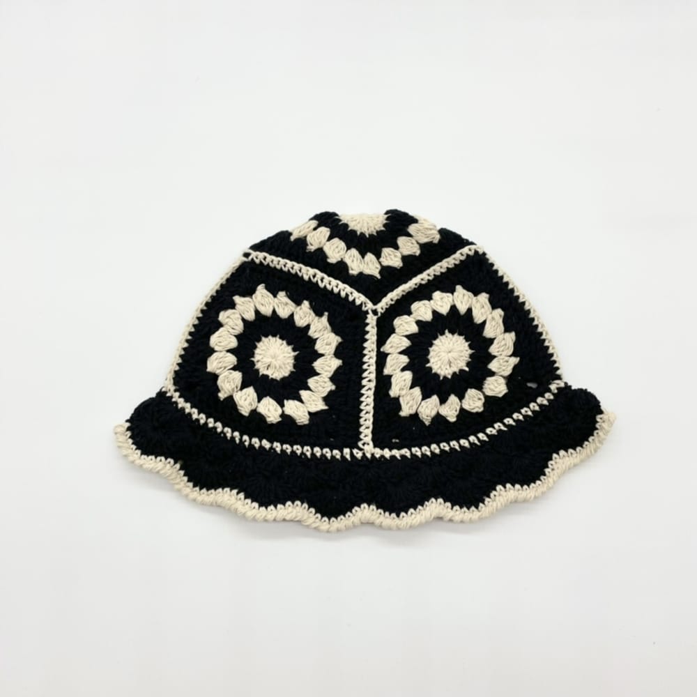 Black & Cream Crochet Bucket Hat