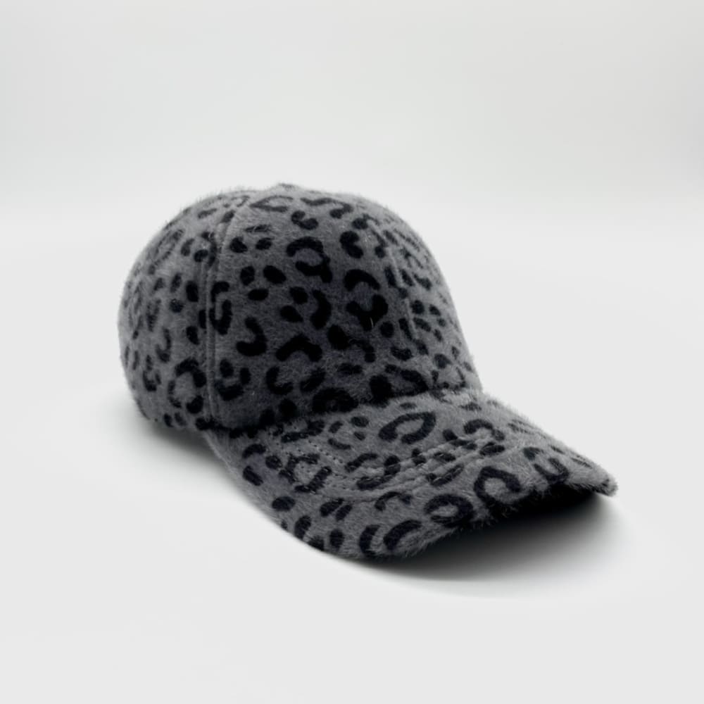 Fluffy Leopard Cap in Dark Gray