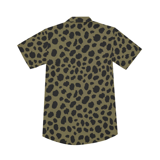 Cheetah Print V-Neck Short Sleeve Shirt in Sand