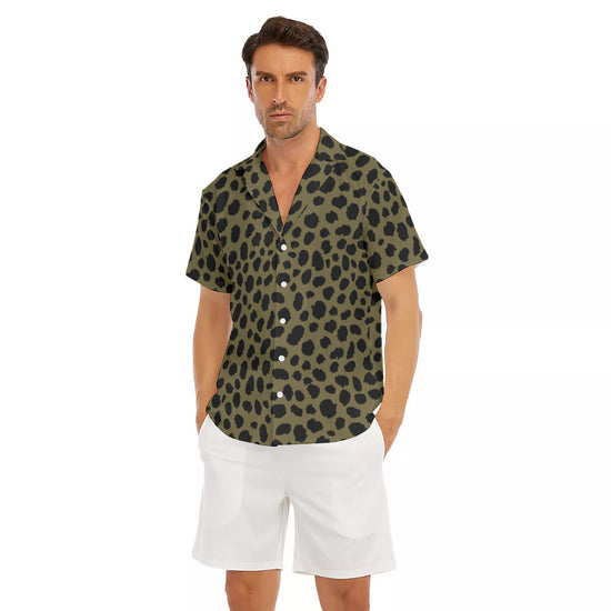 Cheetah Print V-Neck Short Sleeve Shirt in Sand