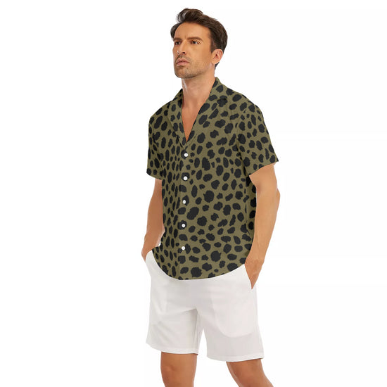 Cheetah Print V-Neck Short Sleeve Shirt in Sand