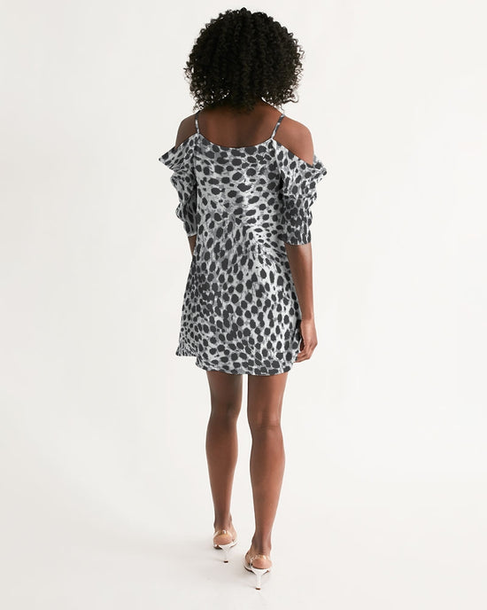 Load image into Gallery viewer, Black &amp;amp; White Leopard Women&amp;#39;s Open Shoulder A-Line Dress
