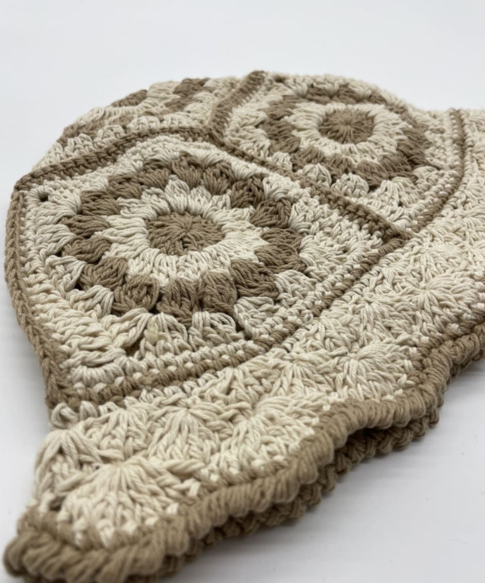 Load image into Gallery viewer, Coffee &amp;amp; Cream Crochet Bucket Hat
