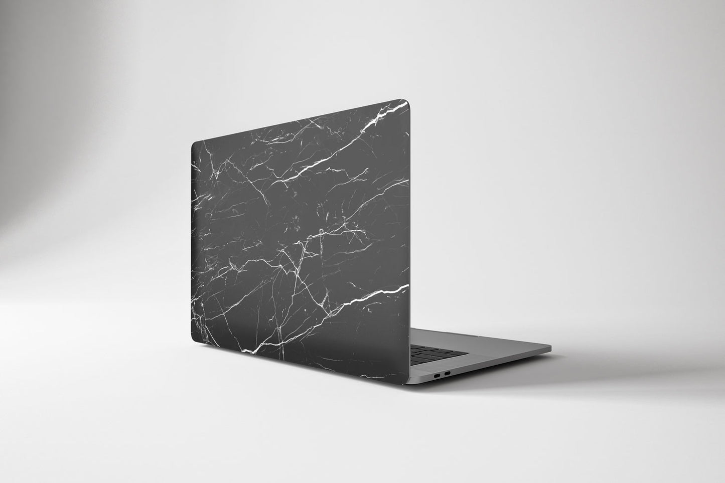 Macbook Hard Shell Case - Black Streaky Marble